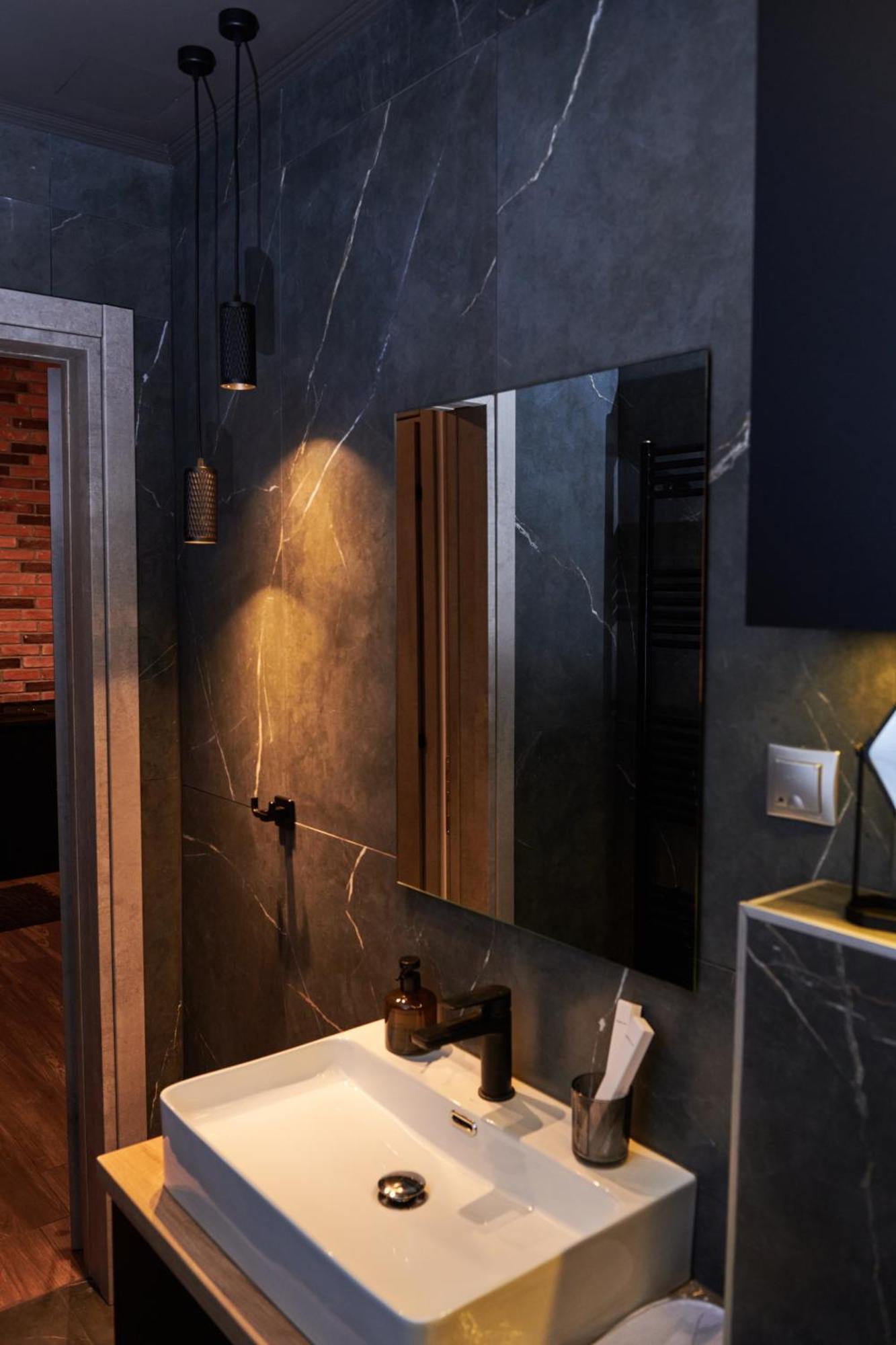 The Skyline Suite Флорина Экстерьер фото