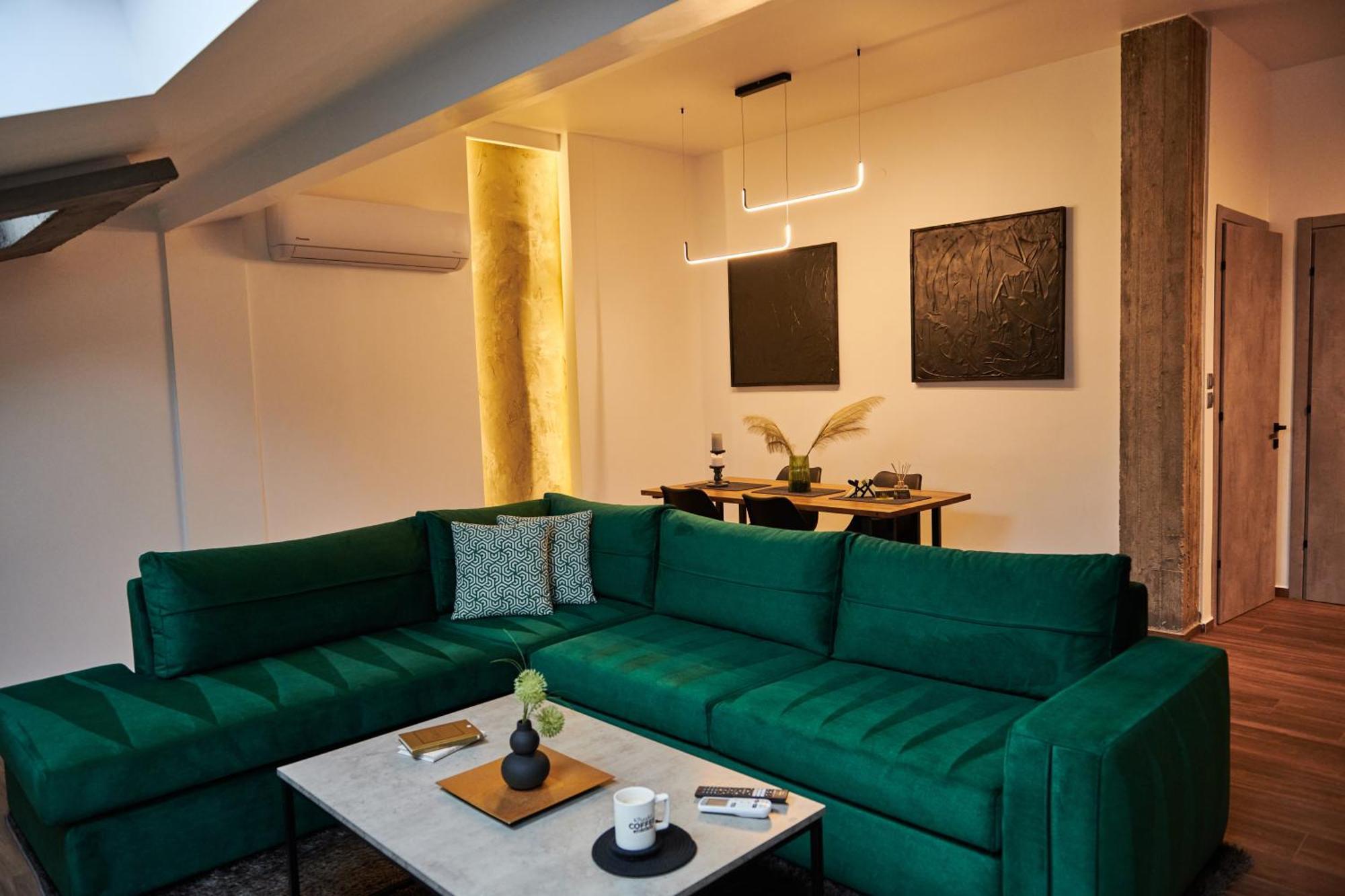 The Skyline Suite Флорина Экстерьер фото